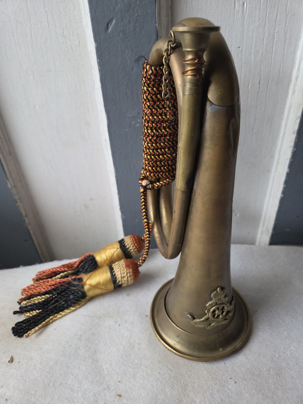 Vintage British Royal Artillery Bugle Ubique Quo Fas Brass & Tassels, Aprox. 10"